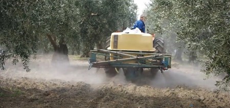 Halil Bey Ecobor Plus Sıvı Taban Gübresi ile İlk Uygulamasını Bizlerle Yaptı