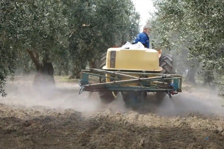 Halil Bey Ecobor Plus Sıvı Taban Gübresi ile İlk Uygulamasını Bizlerle Yaptı